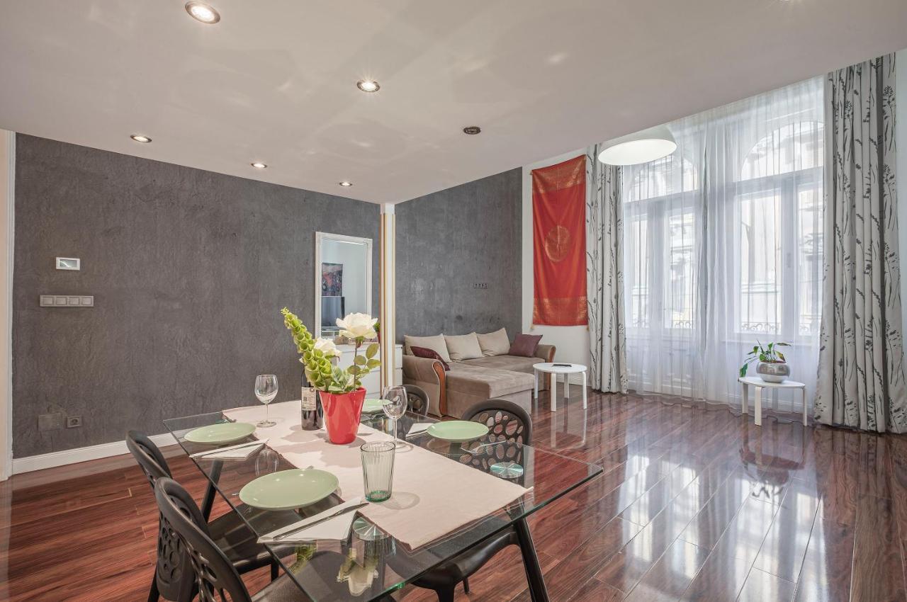 Luxury Art Deco Flat / Big Balcony Διαμέρισμα Βουδαπέστη Εξωτερικό φωτογραφία